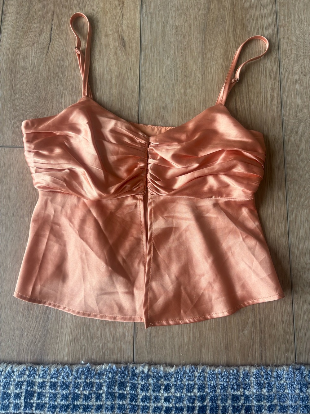 Le Lis Satin Ruched Cami in Peachy Coral